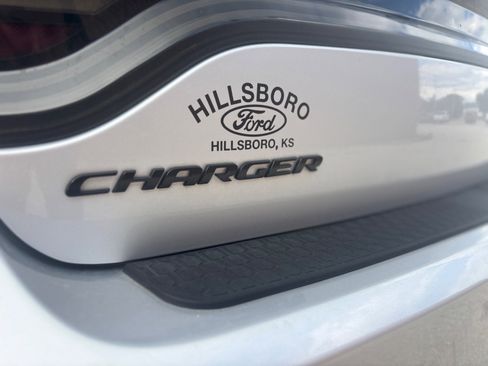 Used 2021 Dodge Charger R/T w/ Blacktop Package image 10