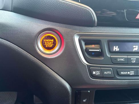 Used 2022 Honda Ridgeline RTL-E image 43