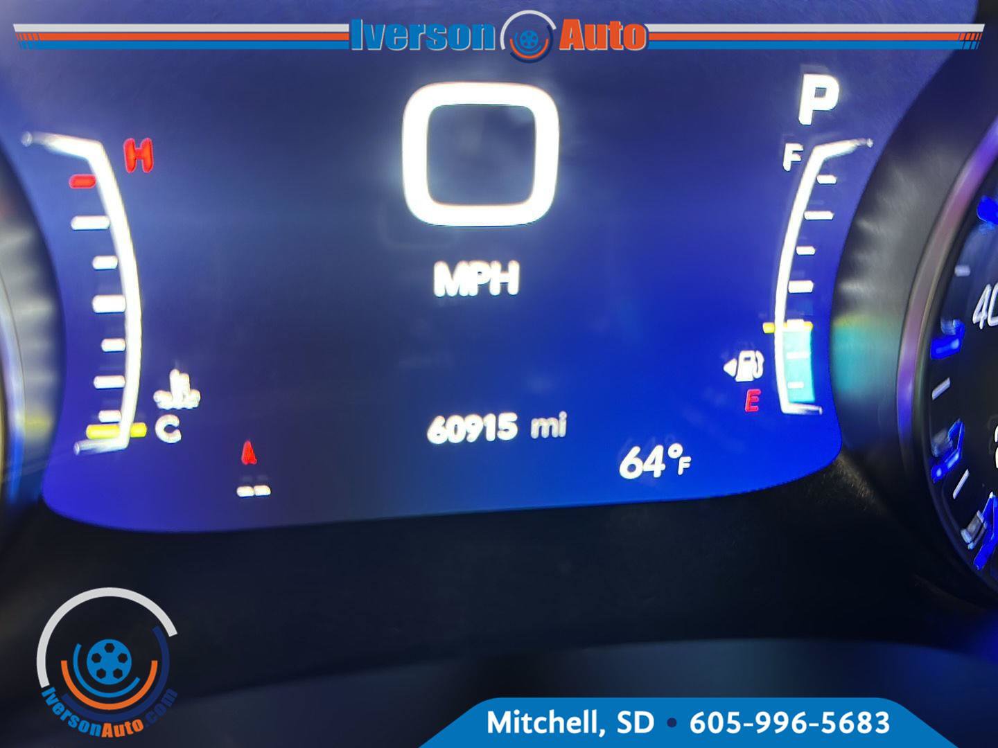 Used 2021 Chrysler Pacifica Touring-L w/ S Appearance Package AWD/4WD image 18