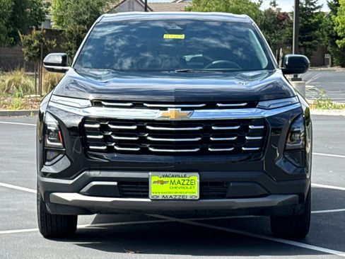 Used 2026 Chevrolet Equinox LT w/ LPO, Floor Liner Package FWD image 7