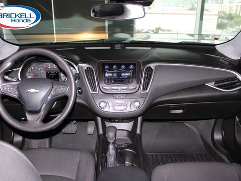 Used 2024 Chevrolet Malibu LS FWD image 14