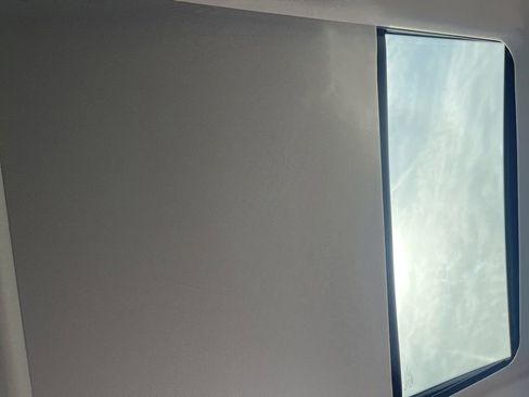 Certified 2023 Nissan Rogue SL image 25