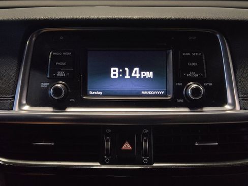 Used 2016 Kia Optima EX image 25