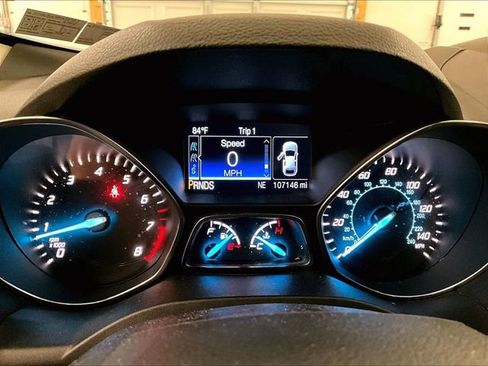 Used 2016 Ford Escape Titanium AWD/4WD image 19