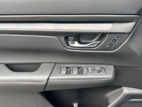 Used 2025 Honda CR-V Sport-L image 10