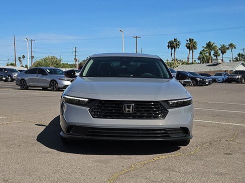 Used 2025 Honda Accord SE image 2