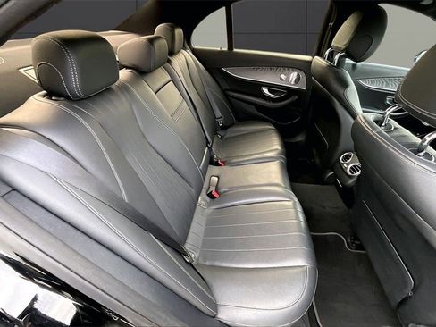 Used 2021 Mercedes-Benz E 350 4MATIC Sedan image 23