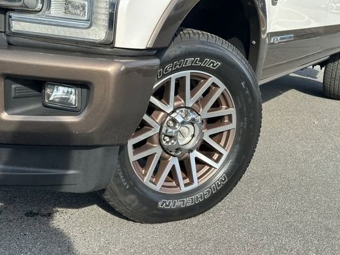 Used 2017 Ford F350 King Ranch w/ King Ranch Ultimate Package image 9