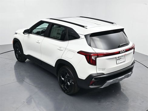 New 2026 Kia Seltos EX image 46