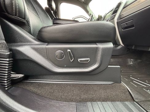 Used 2018 Ford F250 Lariat w/ Lariat Value Package image 25