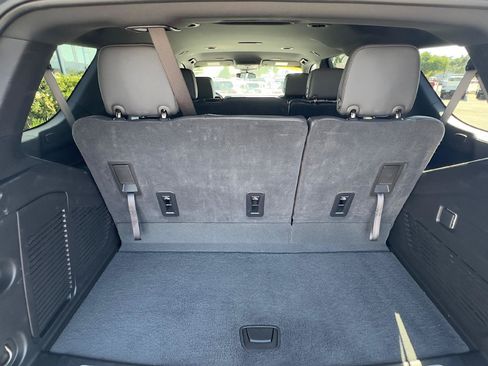 Used 2025 Chevrolet Tahoe LT AWD/4WD image 8