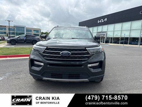 Used 2022 Ford Explorer XLT w/ Equipment Group 202A AWD/4WD image 6