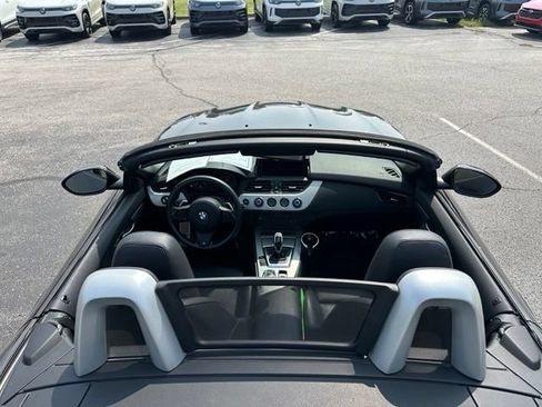 Used 2015 BMW Z4 sDrive35i RWD image 25