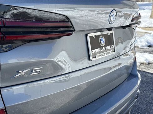 New 2026 BMW X5 xDrive50e w/ Executive Package image 11