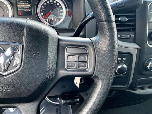 Used 2014 RAM 1500 Express image 20