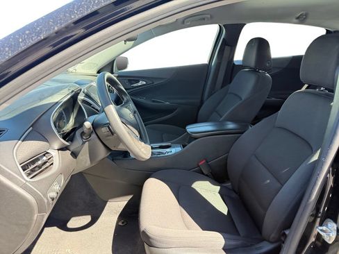 Used 2024 Chevrolet Malibu LT FWD image 11