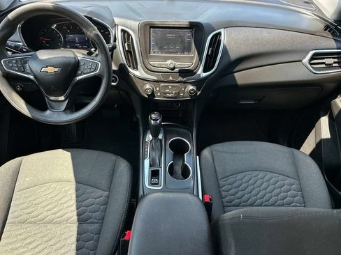 Used 2020 Chevrolet Equinox LT w/ LPO, Floor Liner Package FWD image 12