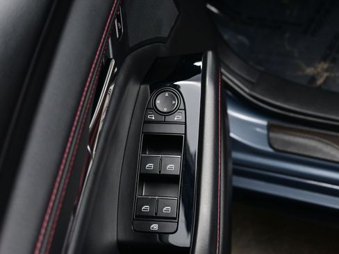 Used 2024 MAZDA MAZDA3 s image 10