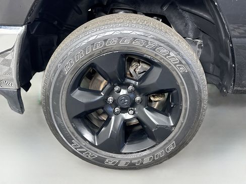 Used 2019 RAM 1500 Big Horn image 38