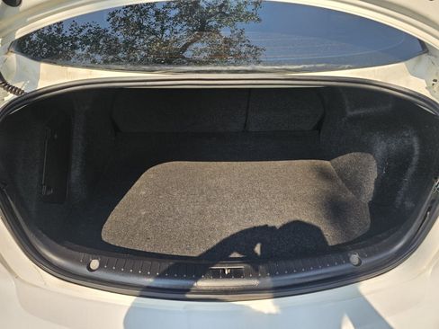 Used 2010 MAZDA MAZDA3 i Touring FWD image 27
