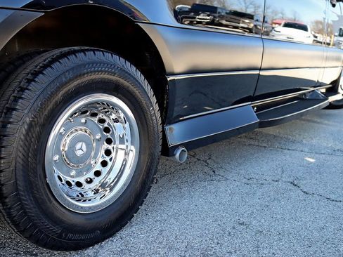 Used 2024 Mercedes-Benz Sprinter 3500 image 12