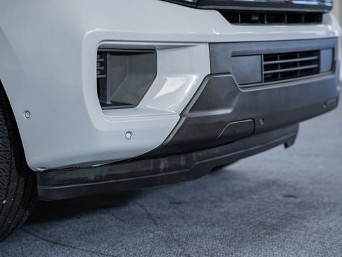 Used 2025 Ford Expedition Max Active RWD image 17