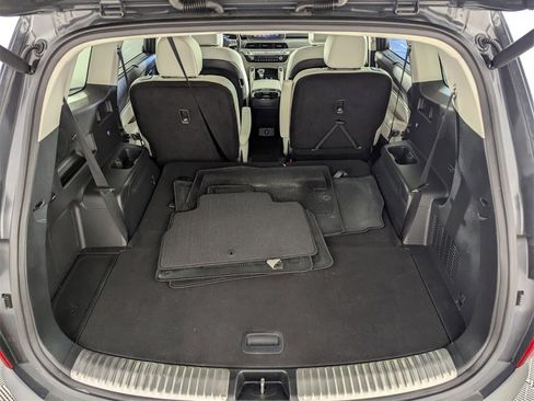 Used 2022 Kia Telluride SX w/ Towing Package image 17
