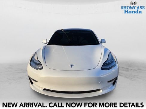 Used 2020 Tesla Model 3 Standard Range Plus RWD image 7