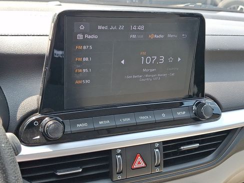 Used 2023 Kia Forte LXS w/ LXS Technology Package FWD image 28