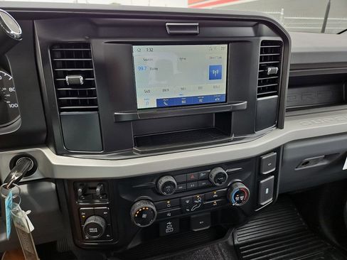 New 2026 Ford F250 XL AWD/4WD image 25