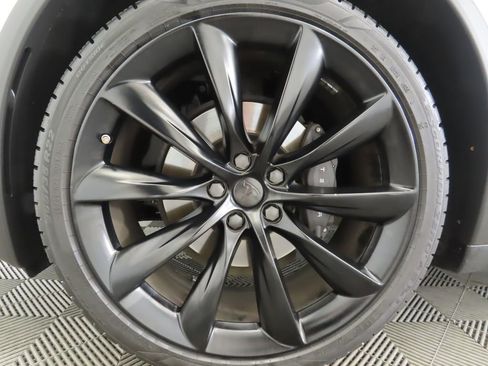 Used 2020 Tesla Model X Long Range image 30