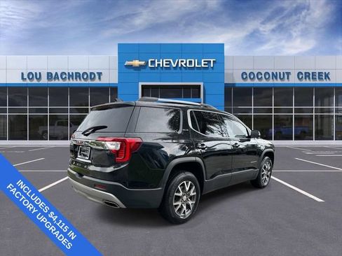 Used 2023 GMC Acadia SLE w/ Driver Convenience Package FWD image 8