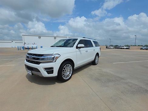Used 2024 Ford Expedition Max Limited RWD image 1