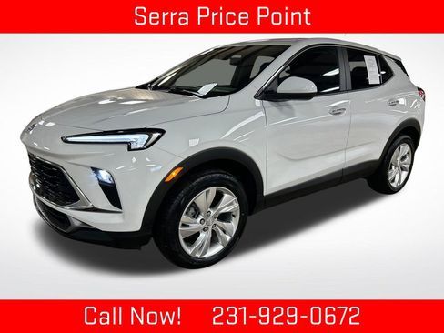 Certified 2024 Buick Encore GX Preferred w/ Comfort Package AWD/4WD image 1