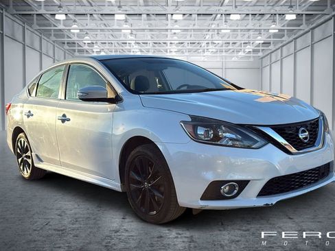 Used 2018 Nissan Sentra SR image 7