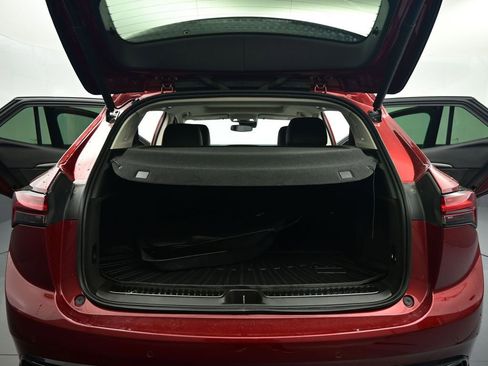 Used 2021 Buick Envision Essence w/ Sport Touring Package image 73