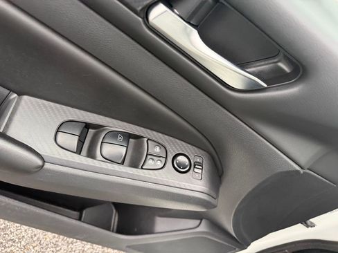 Used 2022 Nissan Altima 2.5 S image 18