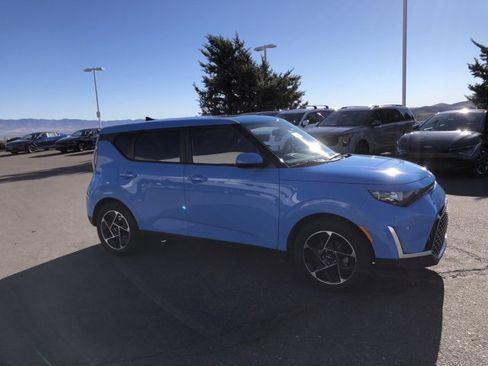 Used 2025 Kia Soul EX image 5