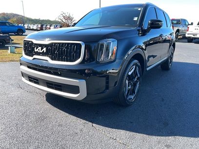 Used 2023 Kia Telluride EX w/ EX Captain's Chair Package
