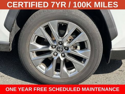 Used 2023 Toyota RAV4 Limited AWD/4WD image 7