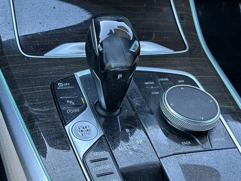 Used 2019 BMW X5 xDrive40i w/ Convenience Package image 26