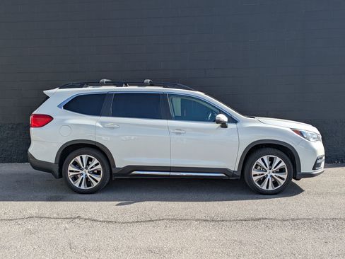 Used 2020 Subaru Ascent Limited w/ Technology Package AWD/4WD image 4