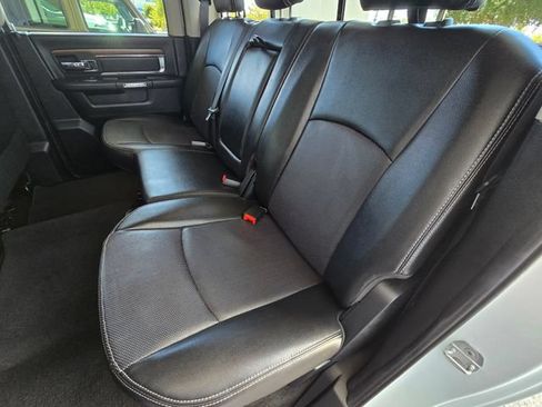 Used 2015 RAM 1500 Laramie w/ Convenience Group AWD/4WD image 23