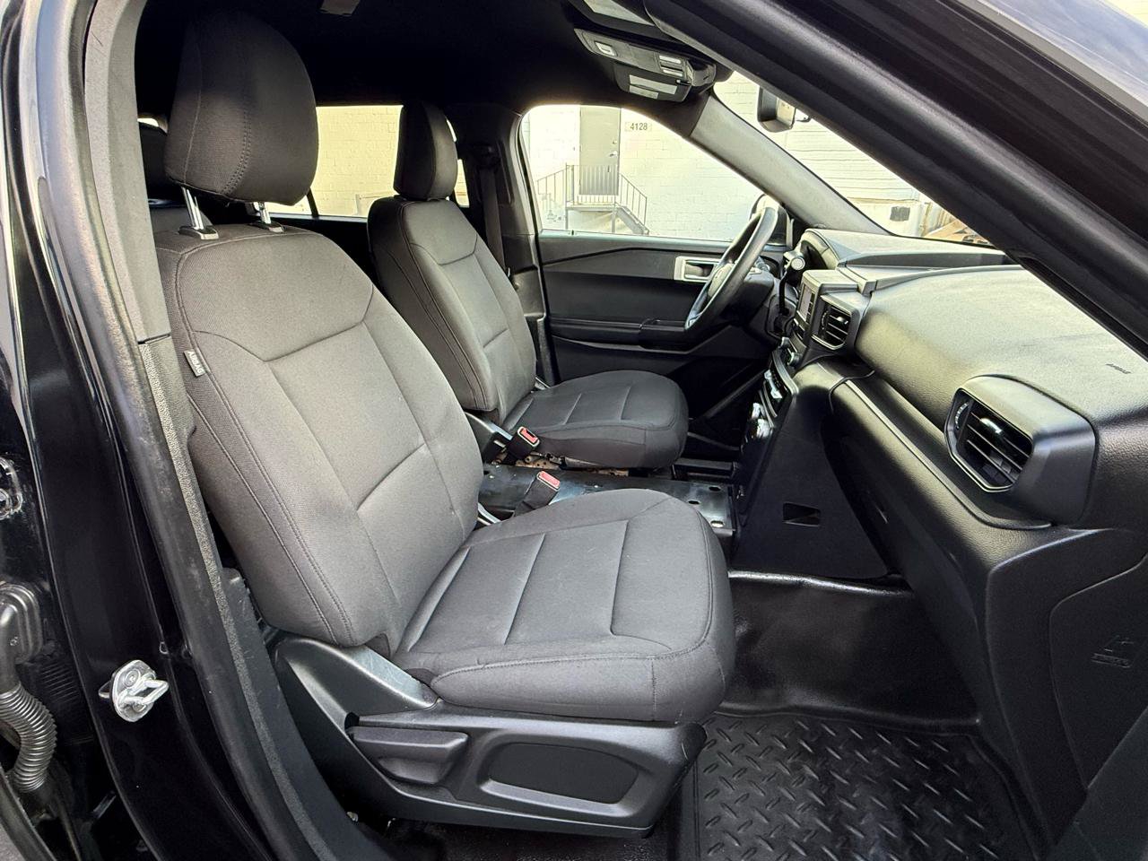 Used 2021 Ford Explorer 4WD Police Interceptor image 19