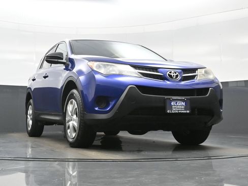 Used 2015 Toyota RAV4 LE AWD/4WD image 29