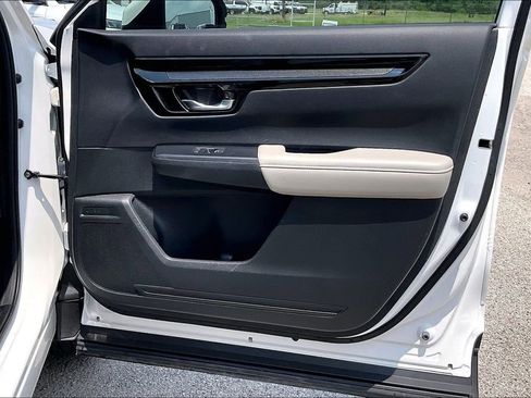 Used 2025 Honda CR-V EX-L image 29