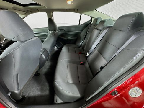 Used 2025 Nissan Altima 2.5 SV w/ SV Special Edition Package AWD/4WD image 18