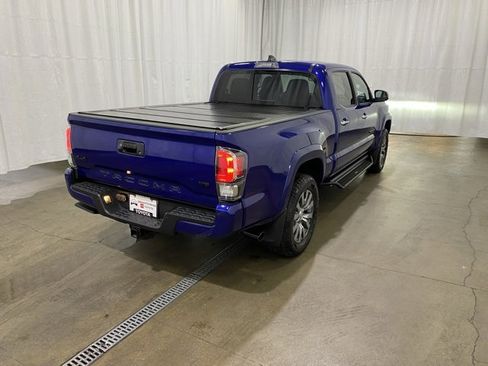 Certified 2023 Toyota Tacoma Limited w/ Black Out Package (TMS) image 4