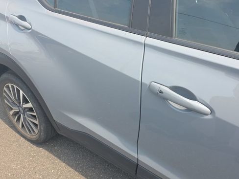 Used 2023 Nissan Kicks SV FWD image 7