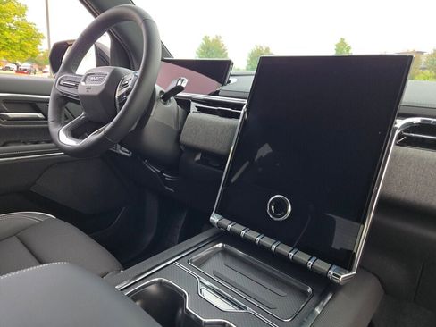 New 2026 GMC Sierra EV Elevation image 9